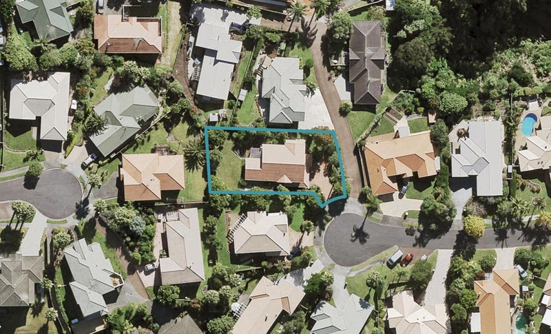 21 Godwin Court, Unsworth Heights, Auckland - Carousel 1