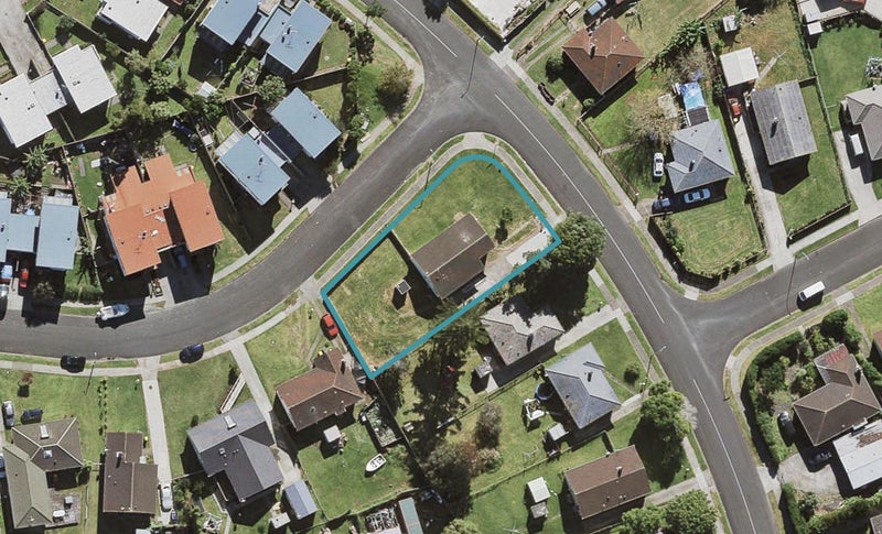 29 Valiant Street, Mangere, Auckland - Carousel 1