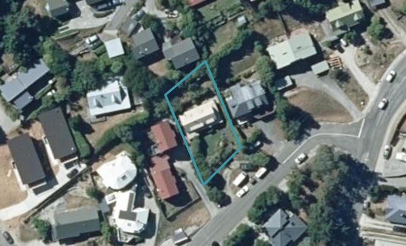 3 Arawata Terrace, Fernhill, Queenstown - Carousel 1