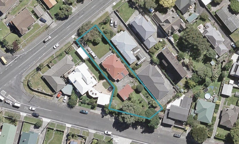 194 Waiwhetu Road, Waterloo, Lower Hutt - Carousel 1