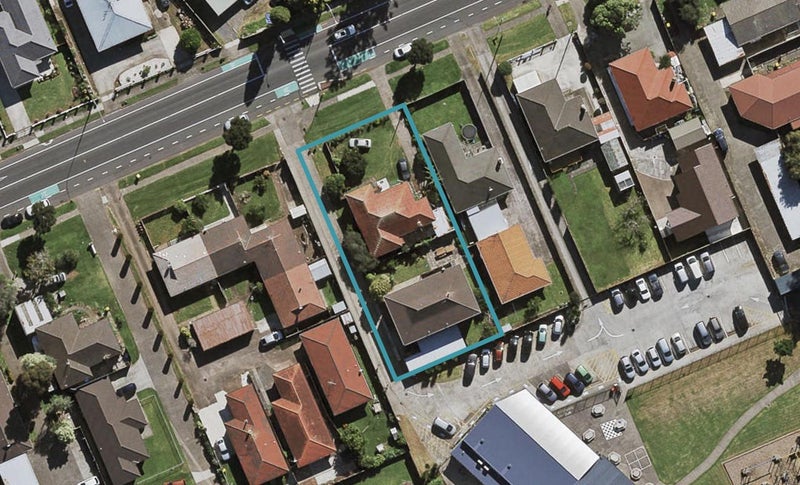 42B Puhinui Road, Manukau, Auckland - Carousel 1