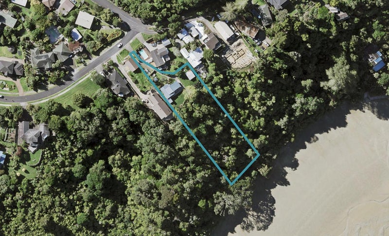 4 Chisbury Terrace, Shelly Park, Auckland - Carousel 1