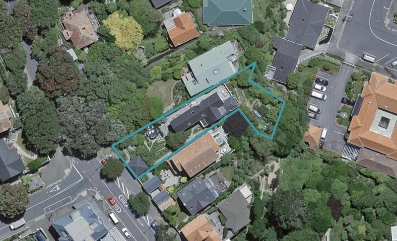100 Upland Road, Kelburn, Wellington - Carousel 1