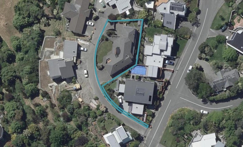 2 Fox Lane, Cashmere, Christchurch - Carousel 1
