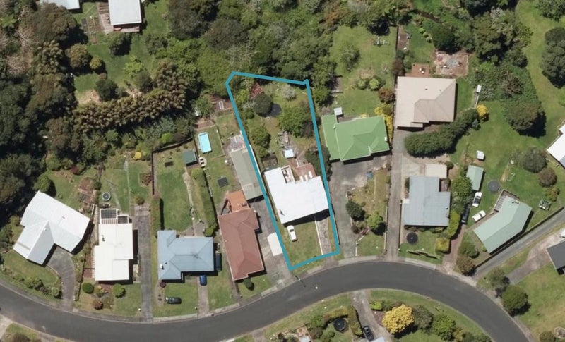27 Crawford Crescent, Kamo, Whangarei - Carousel 1