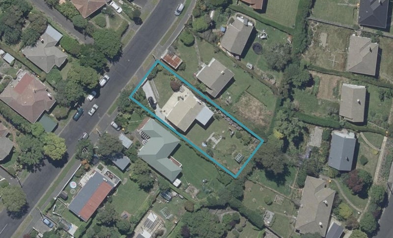 14 Greenhill Avenue, Wakari, Dunedin - Carousel 1