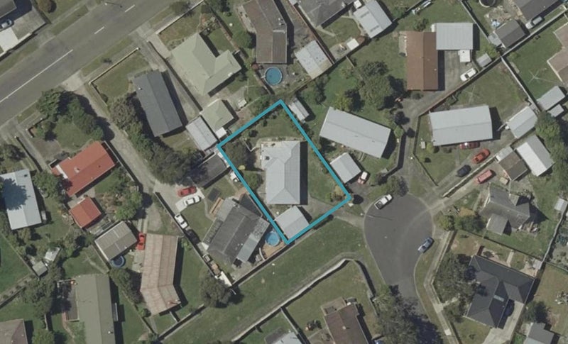 14 Dove Place, Westbrook, Palmerston North - Carousel 1