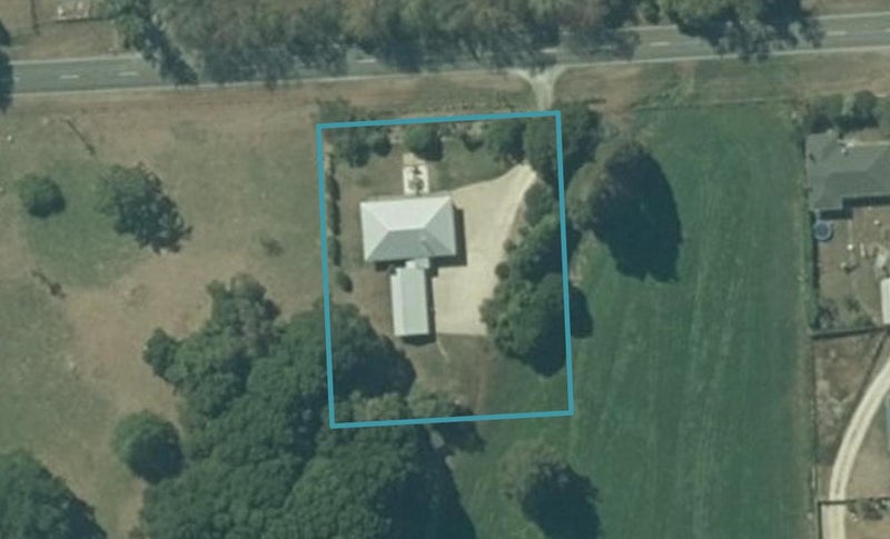 891 Collingwood-Bainham Main Road, Rockville, Collingwood - Carousel 1