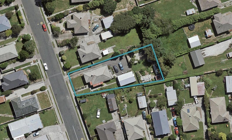 84 Adamson Crescent, Glengarry, Invercargill - Carousel 1