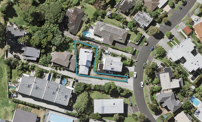 2/37 Hopkins Crescent, Kohimarama, Auckland - Carousel 1