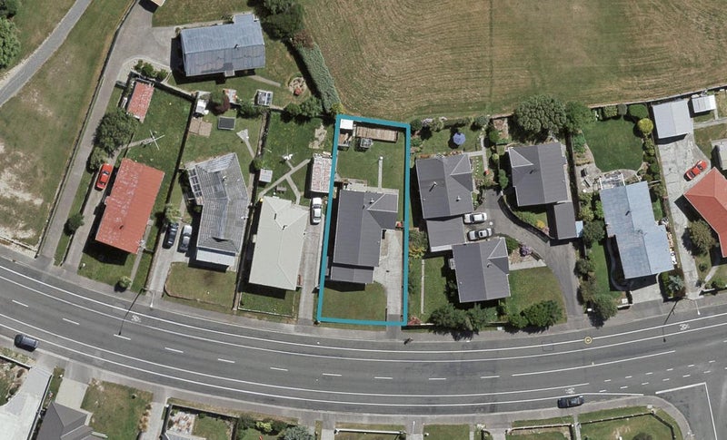 210 John Street, Heidelberg, Invercargill - Carousel 1