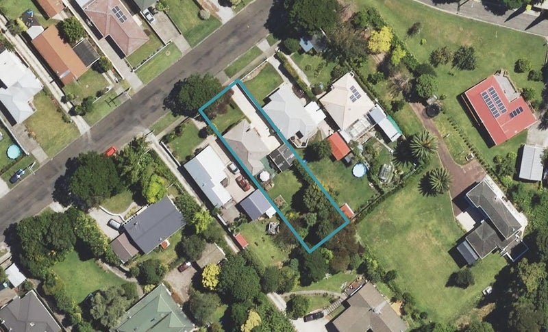 13 Sievwright Lane, Whataupoko, Gisborne - Carousel 1