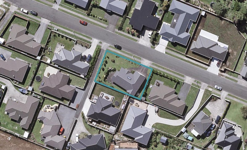 5 Estate Grove, Inglewood, Inglewood - Carousel 1
