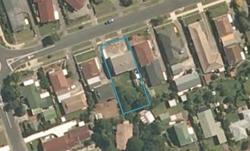 90 Florence Avenue, Orewa, Orewa - Carousel 1