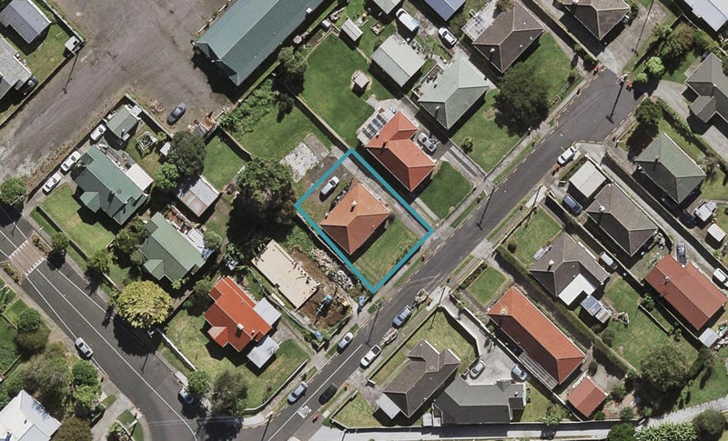 1A Kuranui Place, Otahuhu, Auckland - Carousel 1