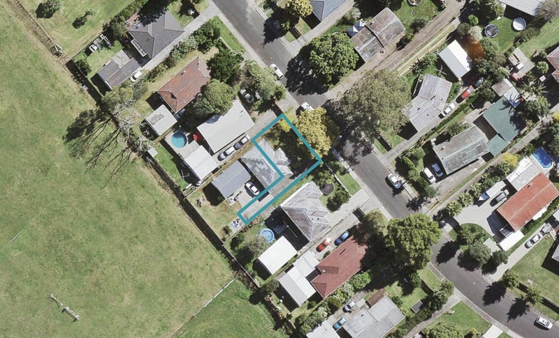 37A Tabitha Crescent, Henderson, Auckland - Carousel 1