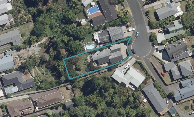 16 McDowall Place, Queenwood, Hamilton - Carousel 1