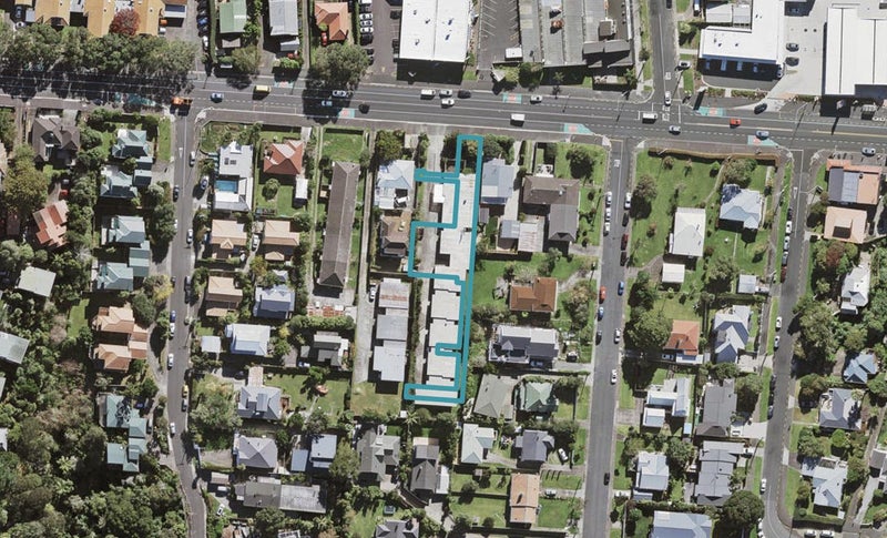 16/128 Onewa Road, Northcote, Auckland - Carousel 1