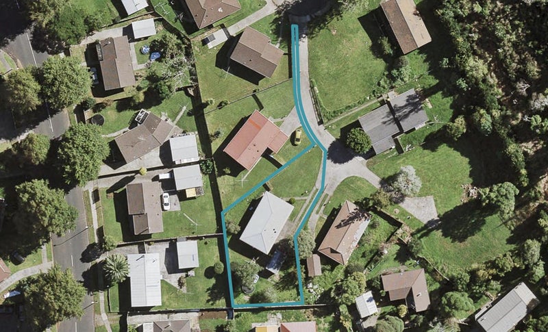 6 Game Place, Red Hill, Papakura - Carousel 1