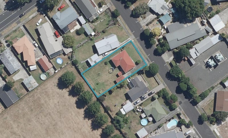 6 Seamer Place, St Andrews, Hamilton - Carousel 1