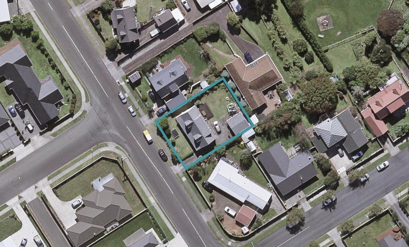 149 Barrett Road, Whalers Gate, New Plymouth - Carousel 1