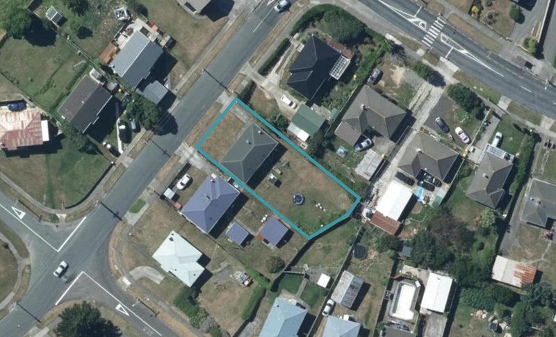 66 Piko Street, Titahi Bay, Porirua - Carousel 1