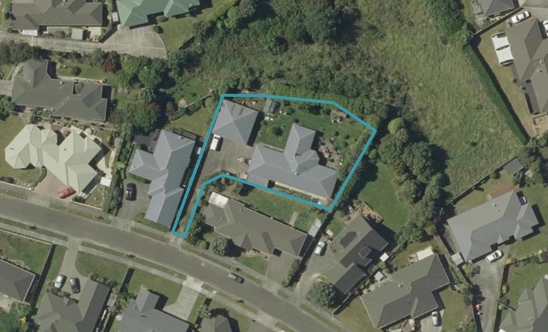 5 Woodgate Court, Fitzherbert, Palmerston North - Carousel 1