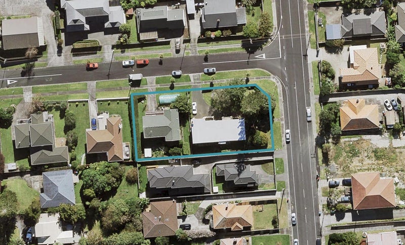 13 Sylvester Avenue, Mount Roskill, Auckland - Carousel 1