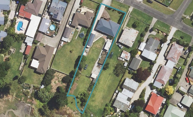 50 Oak Street, Mangapapa, Gisborne - Carousel 1