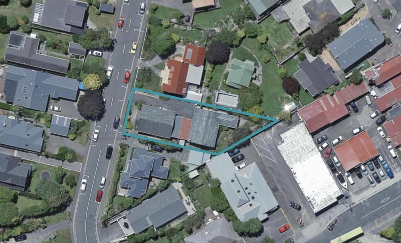 13 Nicholson Road, Khandallah, Wellington - Carousel 1