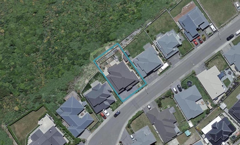 14 Saint Vincent Terrace, Grenada Village, Wellington - Carousel 1