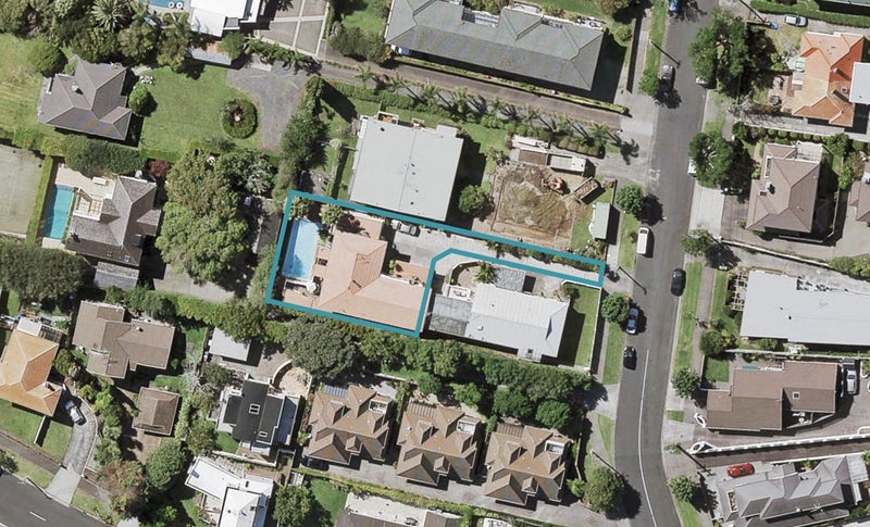 99 Selwyn Avenue, Mission Bay, Auckland - Carousel 1