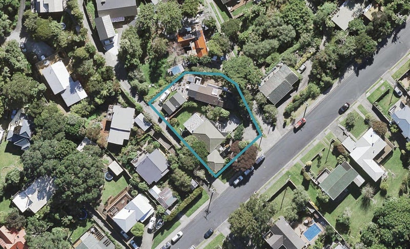 1/41 Island Bay Rd, Beach Haven, North Shore City - Carousel 1