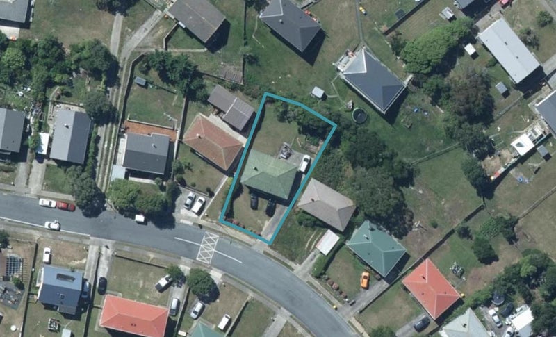 19 Kalingo Street, Waitangirua, Porirua - Carousel 1