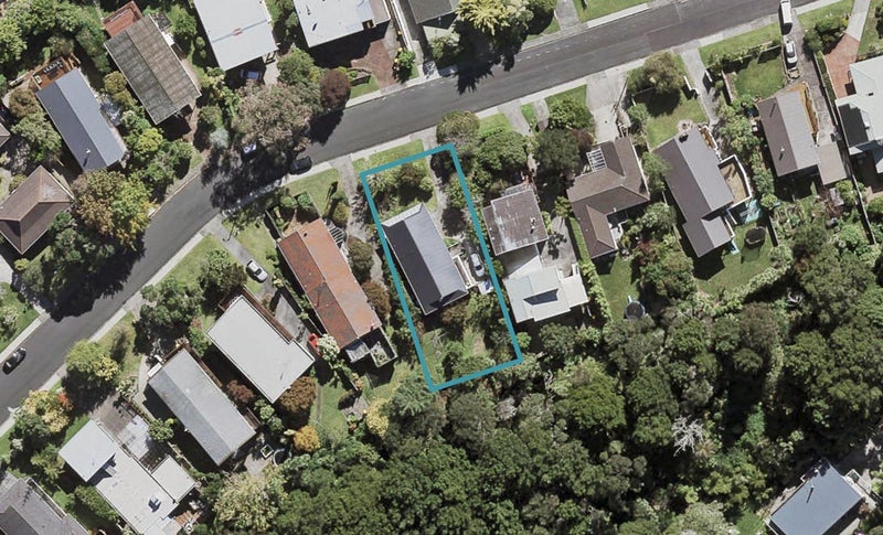 36 Mountbatten Avenue, Hillcrest, Auckland - Carousel 1