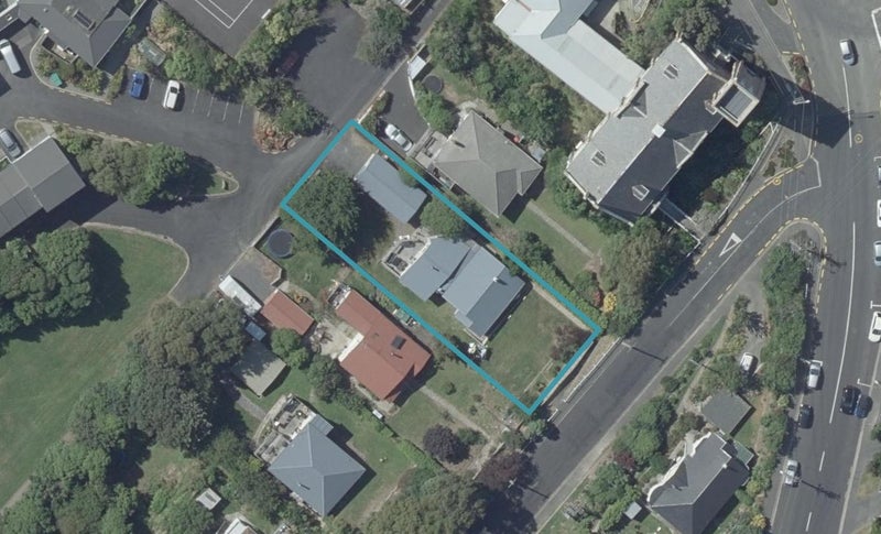 10 Spottiswoode Street, Andersons Bay, Dunedin - Carousel 1