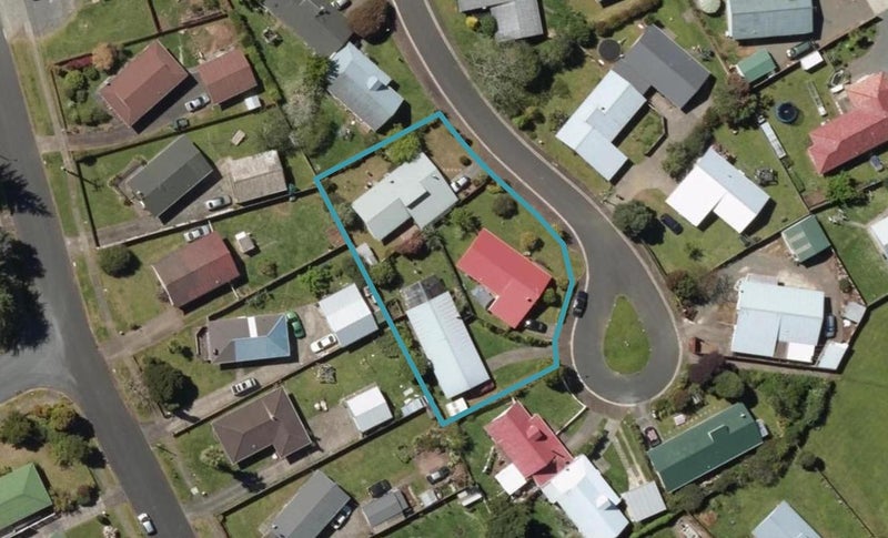 8 Aratiatia Place, Tikipunga, Whangarei - Carousel 1