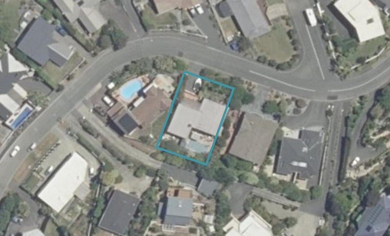 19 The Cliffs, Britannia Heights, Nelson - Carousel 1
