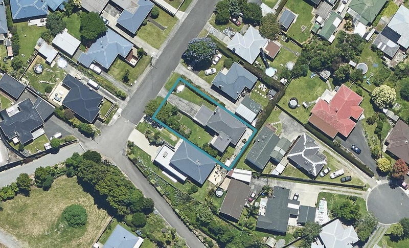 48 Carlisle Street, Greerton, Tauranga - Carousel 1