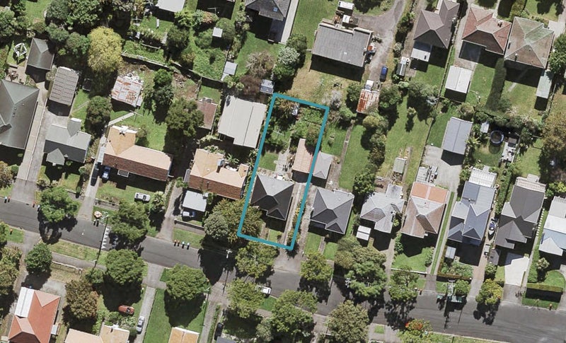 44 Parrish Road, Sandringham, Auckland - Carousel 1