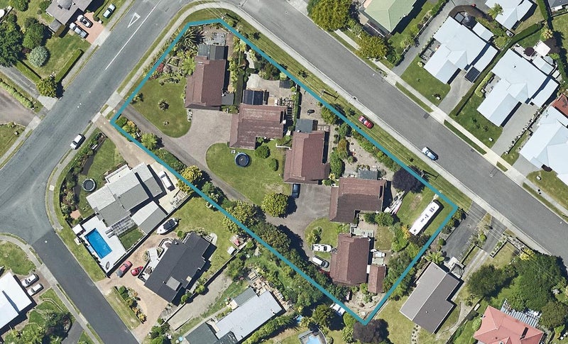 43 Blackmore Drive, Owhata, Rotorua - Carousel 1