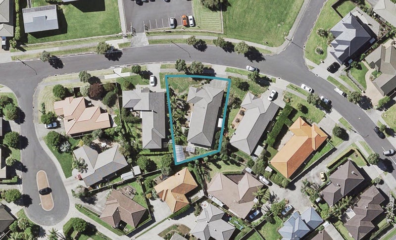 14 Stellamaris Way, Northpark, Auckland - Carousel 1