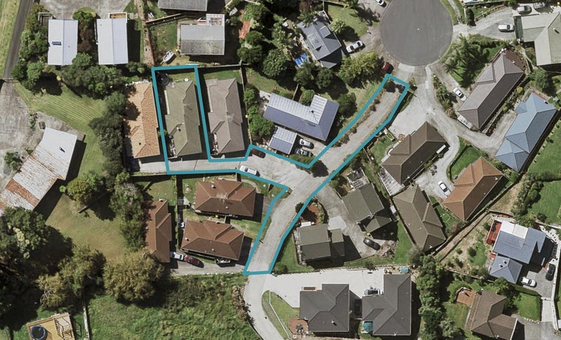 21A Lowburn Place, Clover Park, Auckland - Carousel 1