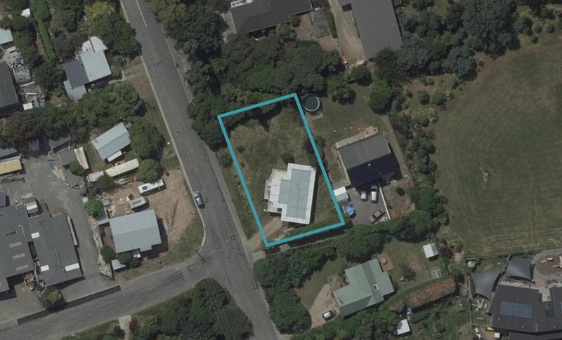 3 Hunters Road, Diamond Harbour, Lyttelton - Carousel 1