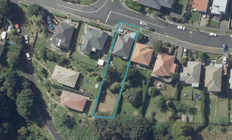 99 Oakwood Avenue, Maryhill, Dunedin - Carousel 1