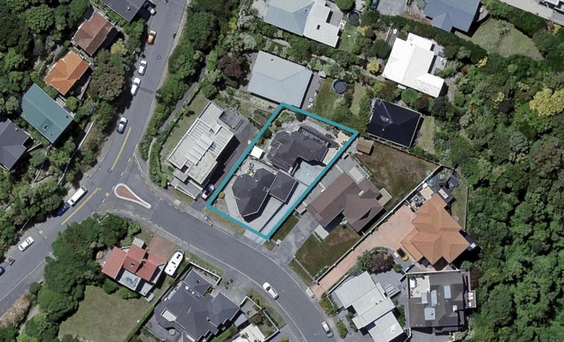 3A Treasure Grove, Hataitai, Wellington - Carousel 1