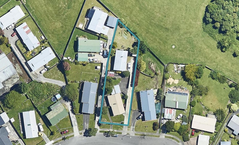 14B Augustus Earle Place, Pukehangi, Rotorua - Carousel 1