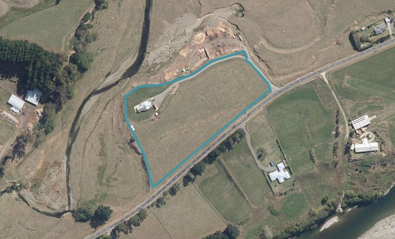 250 Parewanui Road, Bulls - Carousel 1