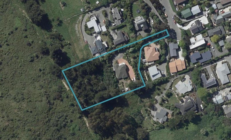 14 Dalefield Drive, Cashmere, Christchurch - Carousel 1