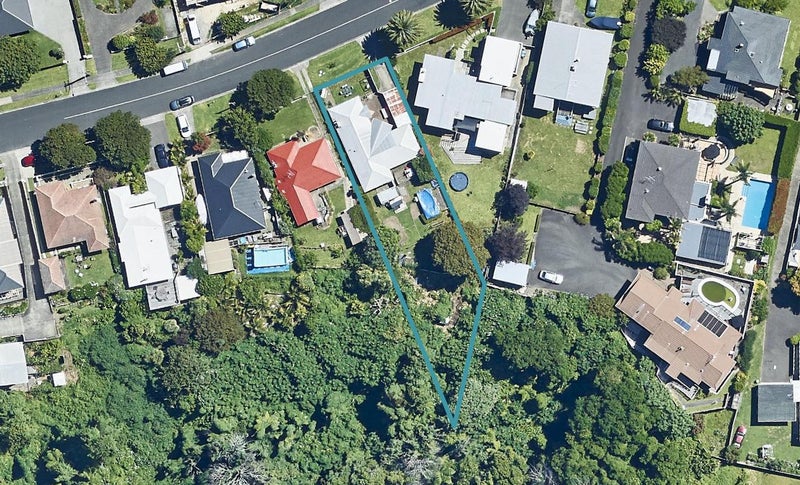 50 Milton Road, Otumoetai, Tauranga - Carousel 1